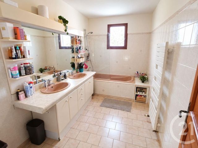 maison à vendre - 6 pièces - 135.0 m2 - BONDY - 93 - ILE-DE-FRANCE - Century 21 Yb Immo