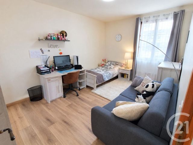 maison à vendre - 6 pièces - 135.0 m2 - BONDY - 93 - ILE-DE-FRANCE - Century 21 Yb Immo